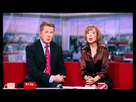 Sian Williams bbc breakfast 17-11-11.