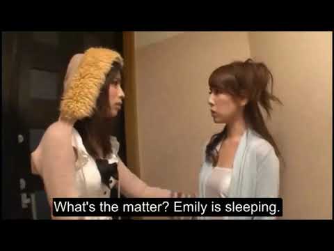 Japanese lesbians kissing//Japanese lesbians girl//lesbians kissing girl #kissing #kiss #lesbians