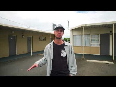 Edgewater Hotel Devonport Review in Slovenian from Petya by Grasshopper Travel