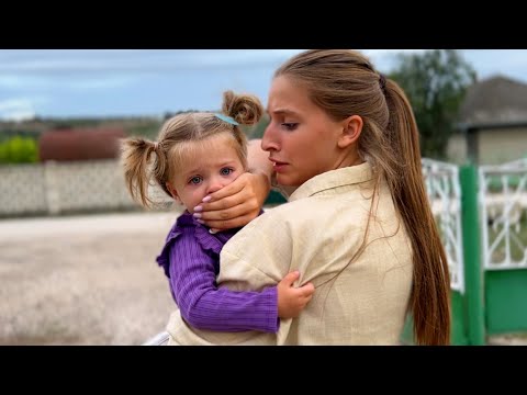 The Abandoned GIRL was KIDNAPPED😱 Sad story