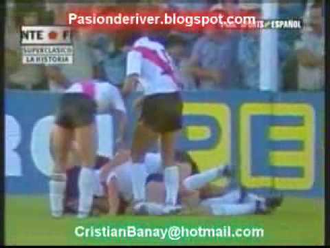 Gol de Kempes a Ferro Nacional 81