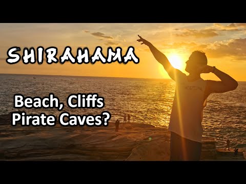 Shirahama, Wakayama - Pirate Cave, Sandanbeki Cliffs, Adventure World and Beaches