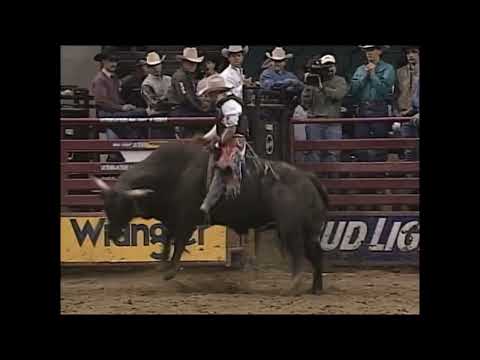 Chris Shivers vs Juice - 00 PBR Cleveland (90.5 pts)