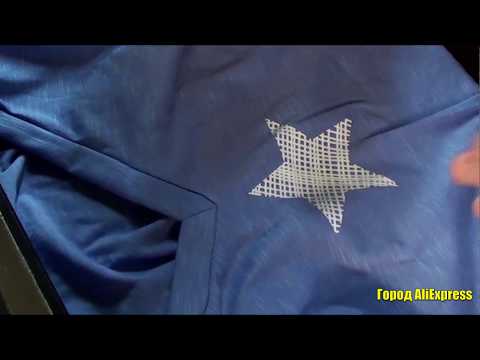 Летняя женская футболка с  v-образным вырезом