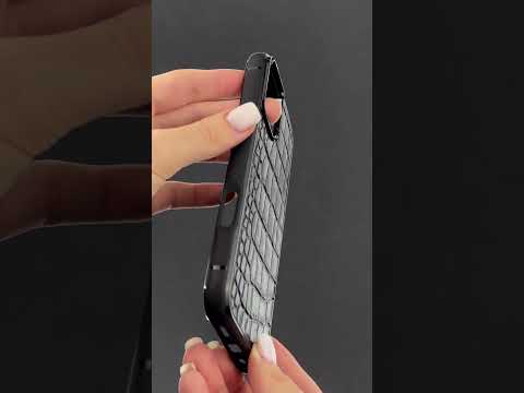 Чехол для iPhone из натуральной итальянской кожи чёрный | Кожаный чехол для Айфон | Текстура крокодила - фото 1 - id-p3044492902