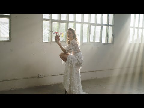 Lost On You (Videoclip Oficial) - Marina Sabadell