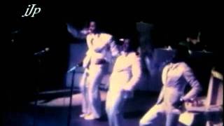 Gladys Knight and the Pips, &quot;If I Were Your Woman,&quot; The Apollo Theater, 1974