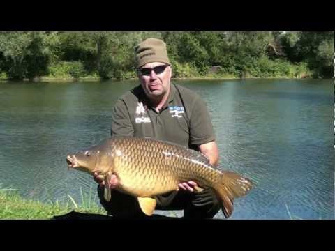 Terry Hearn's The Crave boilie range in action - Dynamite Baits