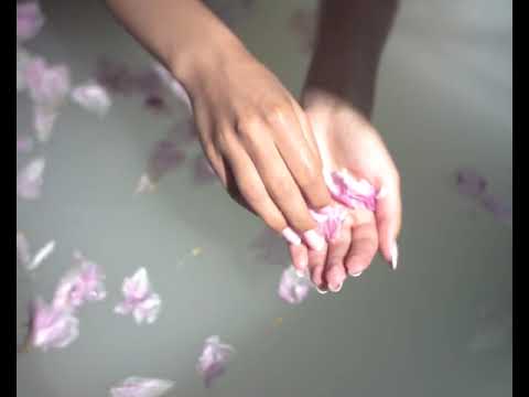 Venha para Lemongrass House neste SPA em sua casa.