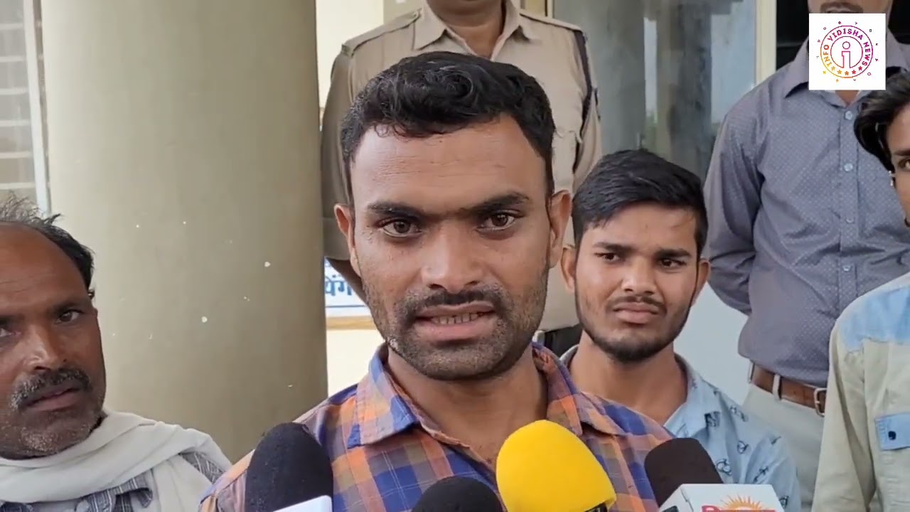 VIDISHA NEWS - 4 पैर की बच्ची ने लिया जन्म,उपचार के लिए परेशान पिता ने उठाए बेटी बचाओ योजना पर सवाल