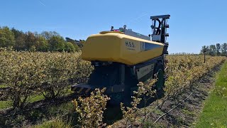 Precise spraying at 8 km/h with the AgBot W3 2 SERIES in blueberry fields