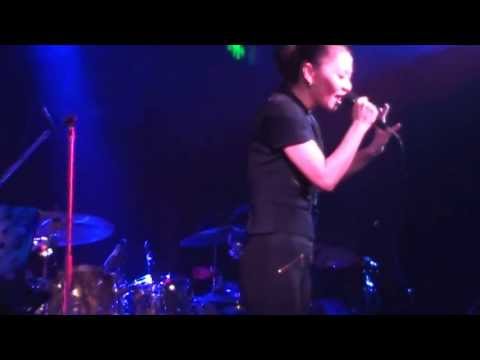 Yêu mình anh - Thu Minh live at WE 22/6/2013