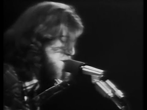 Crosby, Stills & Nash - Helplessly Hoping - 10/7/1973 - Winterland (Official)