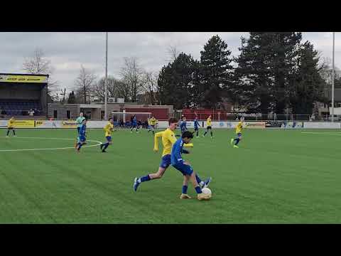 V.V. Dongen JO15-1 vs S.V. Capelle JO15-1 eerste helft