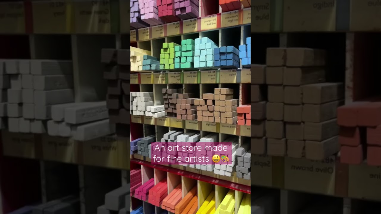 Inside Manhattan's Tiniest Art Store! 🎨✏️ #ArtSupplies #ArtistLife #Manhattan