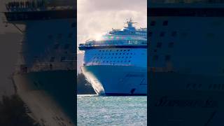 Symphony of the Seas 🛳️ #like #share #comment #subscribe #cruiseship #cruise #vacation #shorts #yt