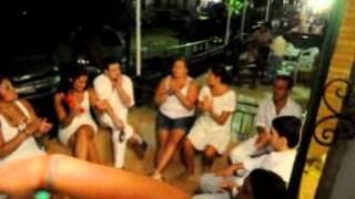 Una noche en la casa de "Los amigos del 11" (III)