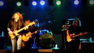 TOO MUCH TO LOSE by THE KENTUCKY HEADHUNTERS @ APPLE FESTIVAL in NILES 2012