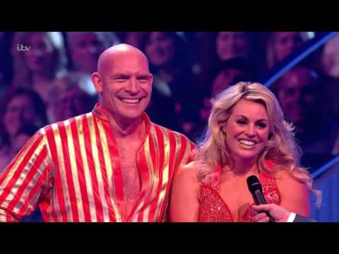 Robin Calls Chemmy's Pop Dance Fantastic - Dancing On Ice