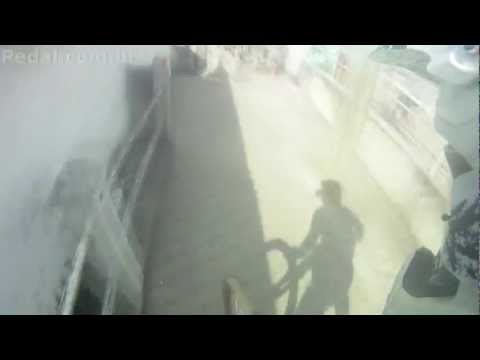 Circuito Favelas 2013 #2 - Downhill Turano - Helmet Cam Knob