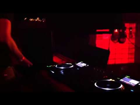 Bassjunk @ Dirty Club