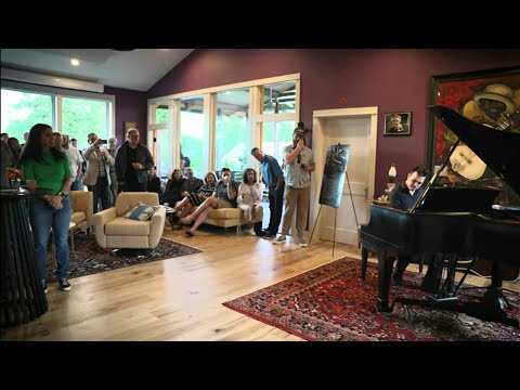 Henri Rocks The Austin City Limits Piano - 154 Boogie