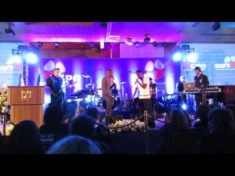 Cafe Shahor Hazak at GPO Opening Song