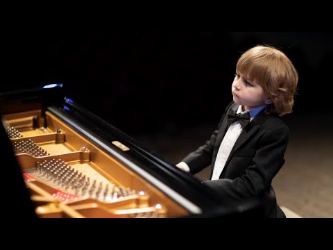 Debussy Doctor Gradus ad Parnassum/ Elisey Mysin 9yo