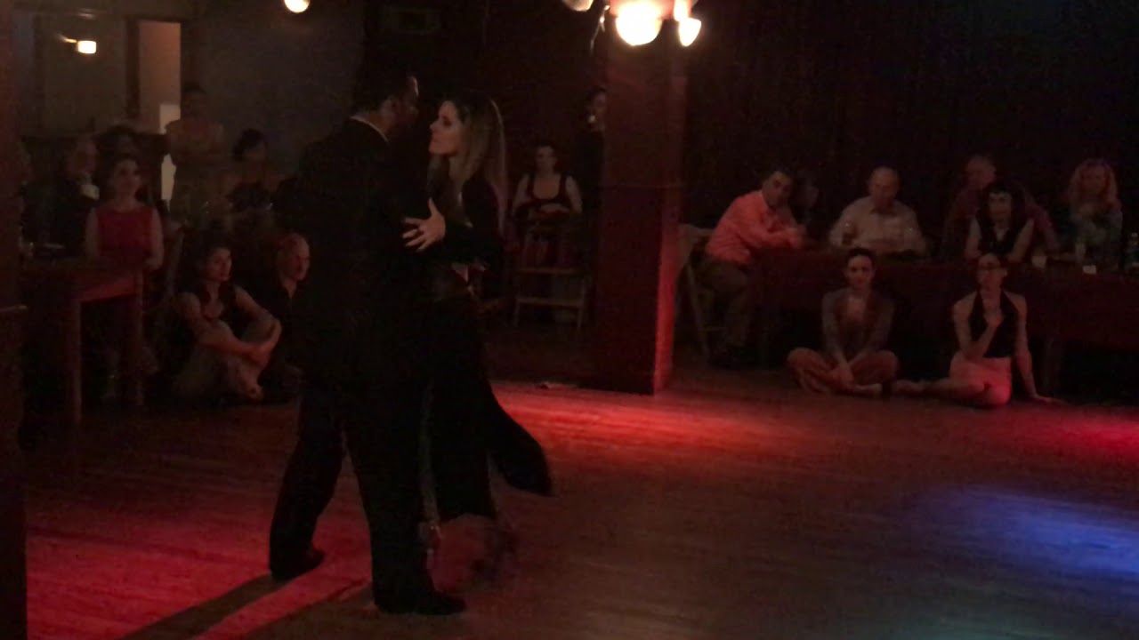 Carolina Bonaventura y Leandro Gómez - 4 - "De Barro"