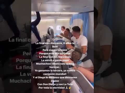 "YA GANAMOS LA TERCERA, YA SOMOS CAMPEÓN MUNDIAL” 🎶