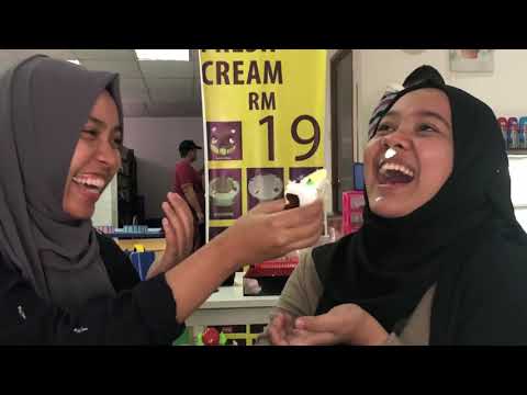 DARRAINZ CAKES (RM19 for whole cake!!!)