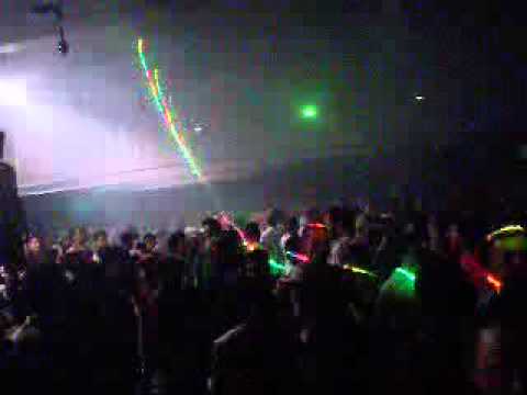 TOMMY LOVE FT. PAULA BENCINI - EMOTIONS  ( DJ TANNURI REMIX)