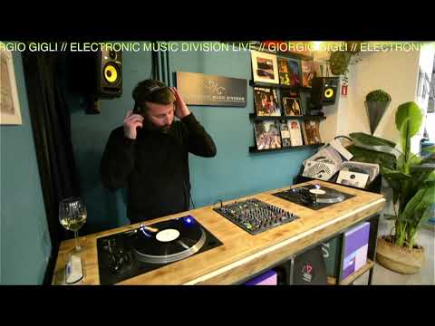 Electronic Music Division Live \\ Giorgio Gigli