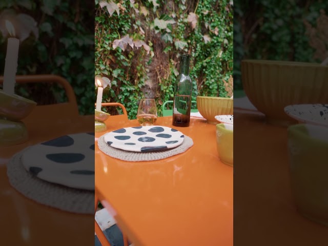 Vídeo relacionado con GreenForest Mesa Plegable sin Montaje, Escritorio 80x48 cm Multifuncional y Portátil para Ahorrar Espacio, para Oficina en Casa, Gaming y Picnic, Blanco