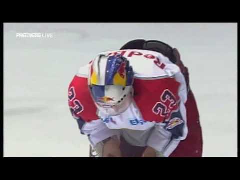 Ryan Bonni's kneeing penalty during Alba Volan SC - Red Bull Salzburg EBEL icehockey game