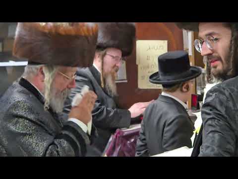 Sfira counting at woodbourne shul