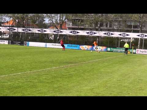 4 mei 2013 Olympia A1 - VV De Meern A1 com 0-4 Doelpunt Yassin