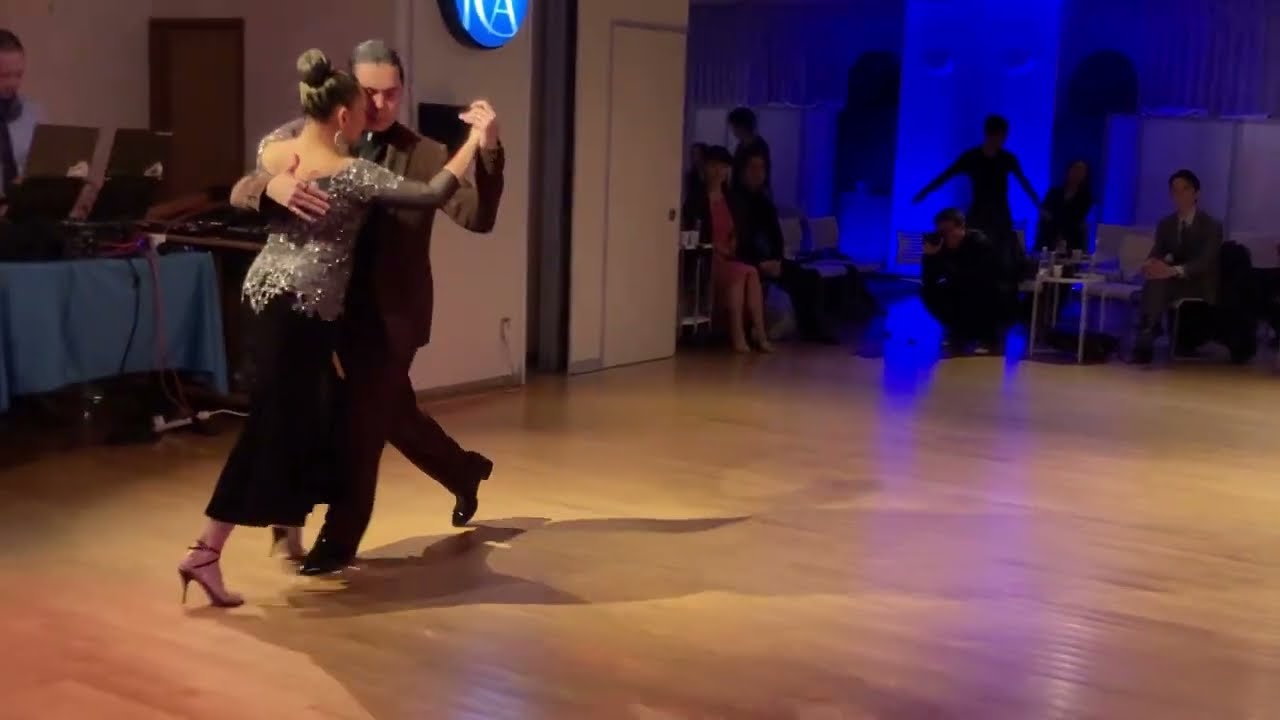 Amelia Rambe & Ferrol Mathew - El Abrojo (Carlos Di Sarli)