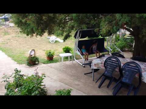 Vila Mira, Privatunterkunft im Ort Čanj, Montenegro - Video