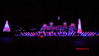 2014 God Bless The USA and Armed Forces Medley - Redding Christmas Lights