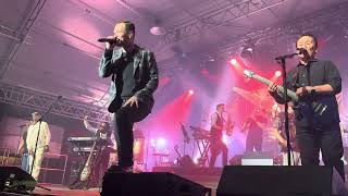 Download lagu UB 40  i'll be your baby tonight München 12.03.2026 Live mp3