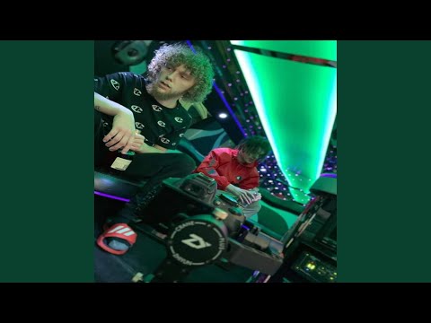 Went Silly (feat. Keno)