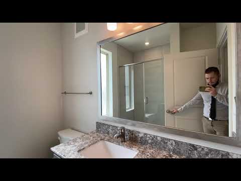 the Lone Star 797 sqft