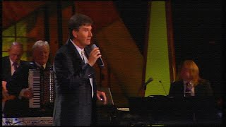 Daniel O&#39;Donnell - Ring Of Fire (Live at The Ryman Auditorium, Nashville, Tennessee)