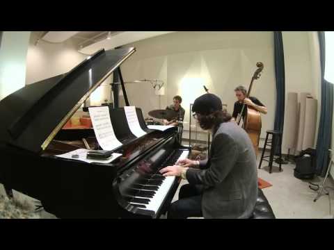 The Walking Hat Trio - "The In Crowd" by Billy Page