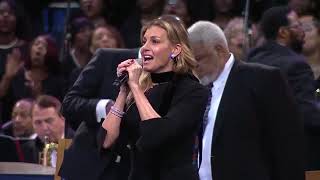 Faith Hill sings at Aretha Franklin&#39;s funeral