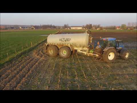 Drijfmest spreiden Loonwerken Coudeville