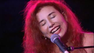 Tori Amos — Crucify (Live At Montreux 1992)