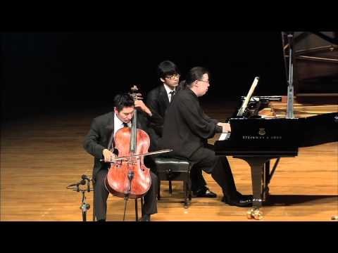 Daniel Lee / Jung-jae Moon, 2011, Johannes Brahms Cello Sonata No. 2, Op. 99,  Allegro vivace