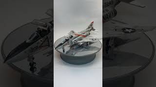 アメリカ海軍 F-4J 戦闘機”アードバークス”
